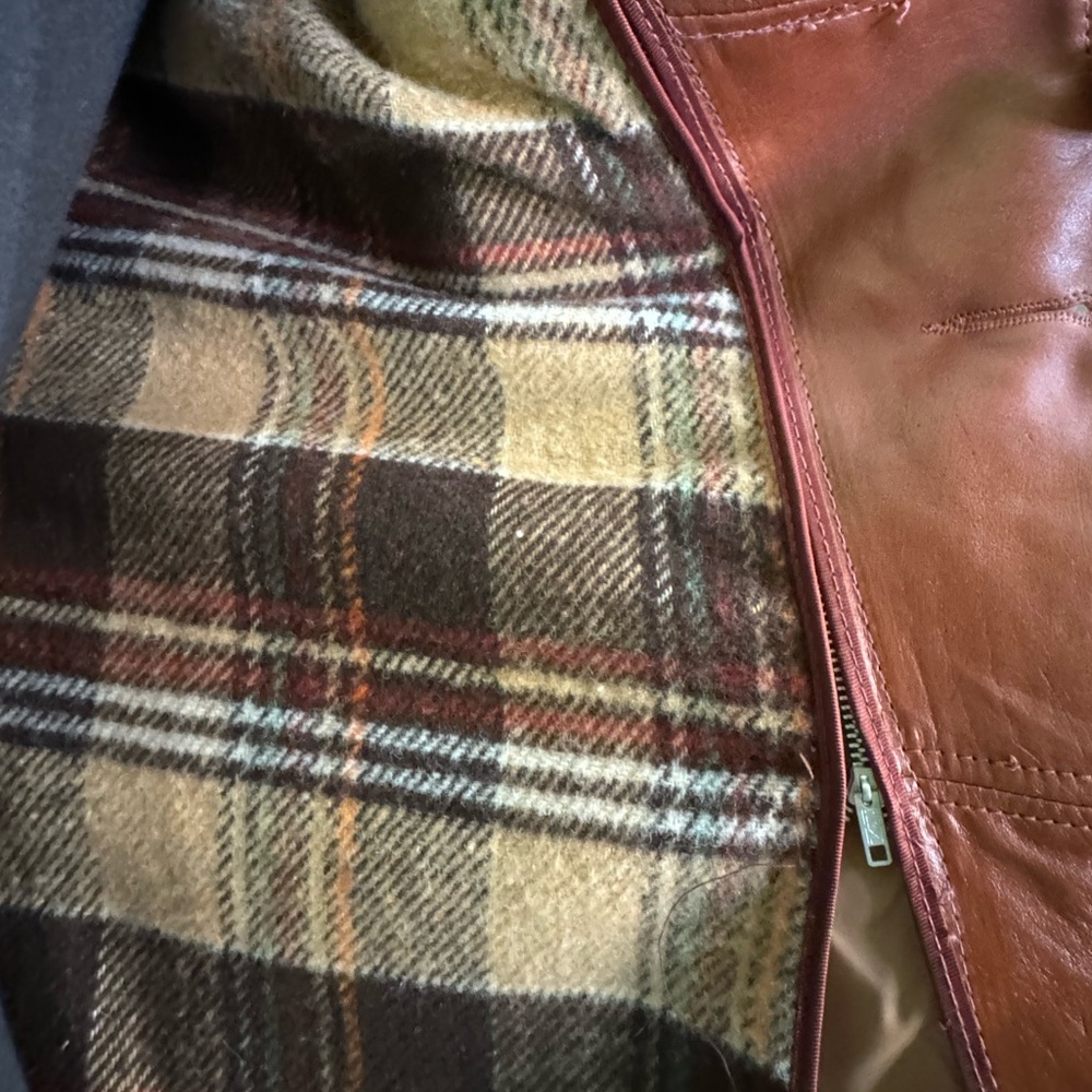 Vintage 70s Leather Jacket - Picture 7 of 10